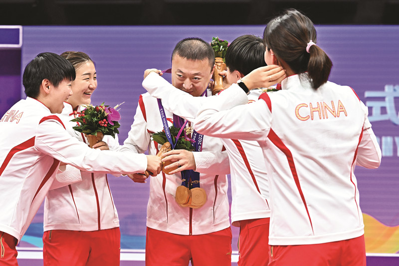 實(shí)現(xiàn)團(tuán)體五連冠——中國(guó)女乒用團(tuán)結(jié)筑起新的長(zhǎng)城(圖1)