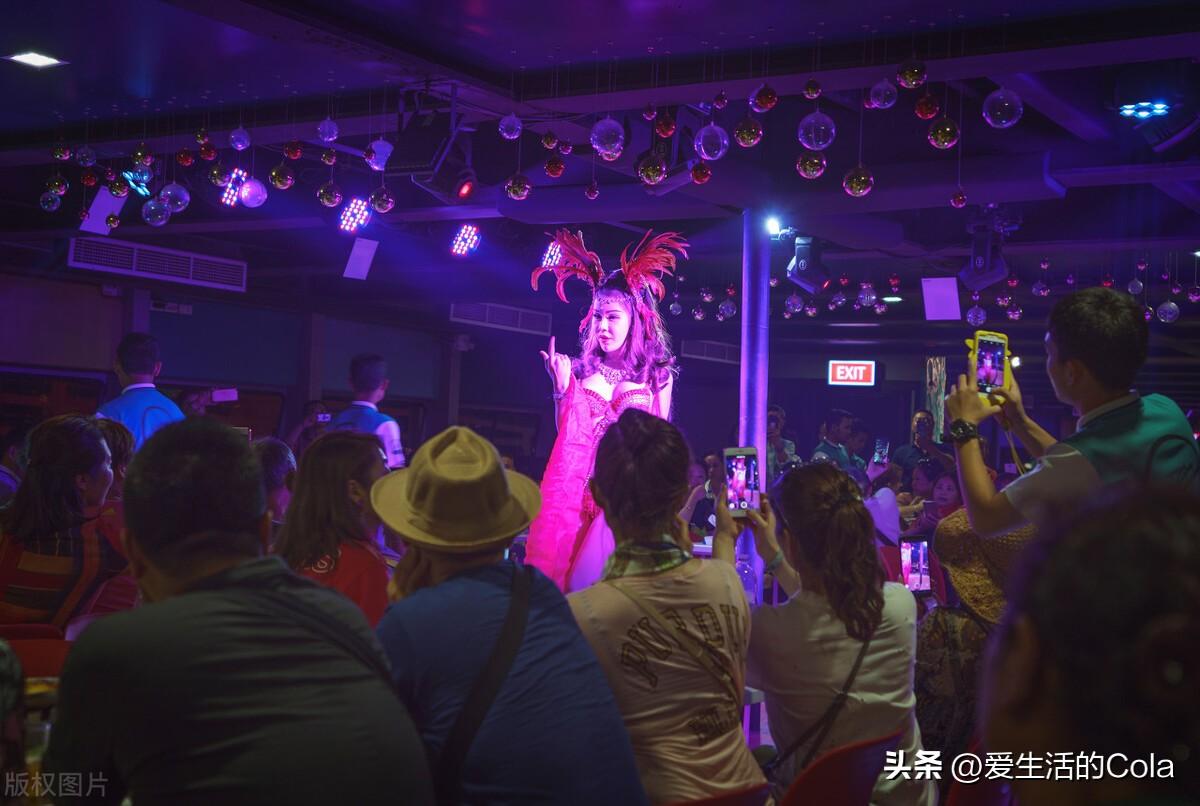 每個(gè)人都應(yīng)該被尊重和平等對(duì)待，無論他們是男人、女人還是人妖！(圖3)