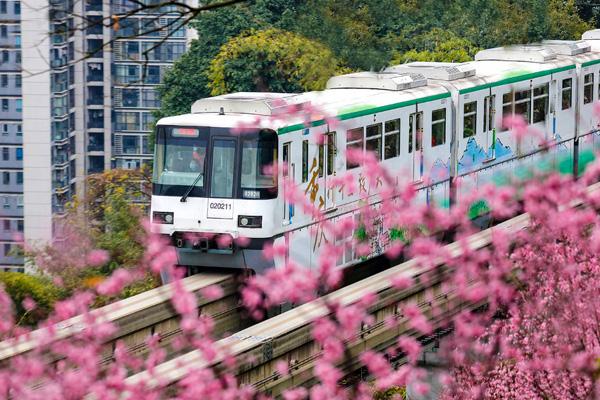 重慶開(kāi)往春天的列車是幾號(hào)線