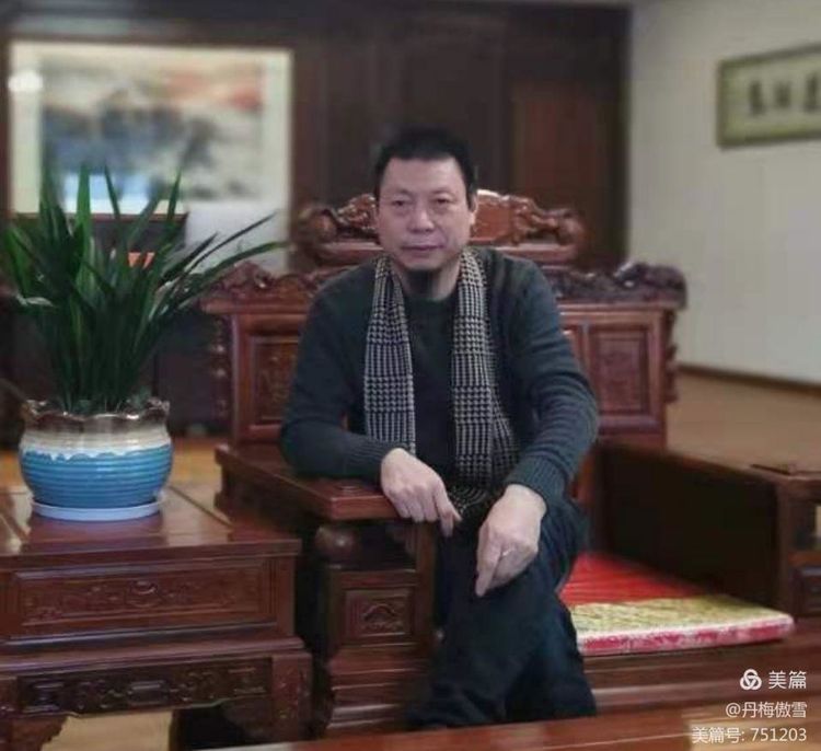 博采萬象貫古通今，筆神墨仙傳承千年——記中國抄經第一人，萬福圖騰創始人江南余良先生(圖1)