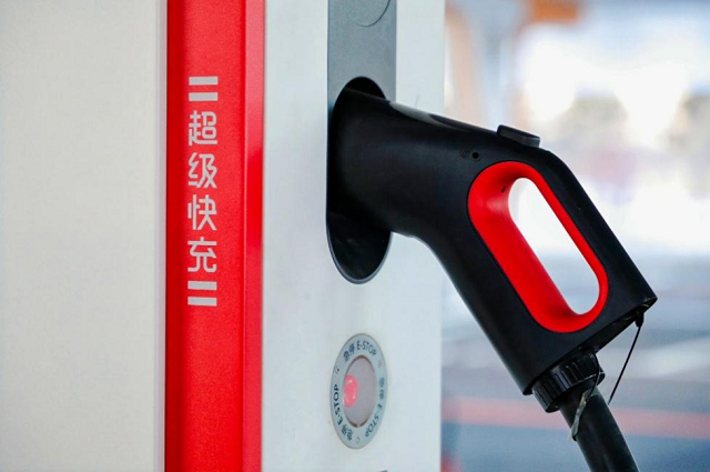 華為超充通過中汽冬測，極寒挑戰(zhàn)彰顯卓越性能(圖3)